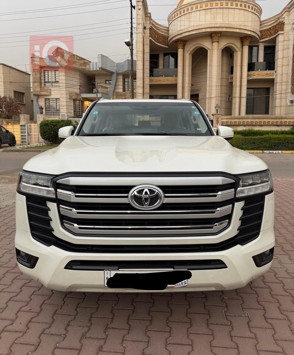 تويوتا لاندكروزر